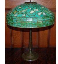 Meyda Green 129287 - ORIGINAL TIFFANY TURNING LEAF TABLE LAMP