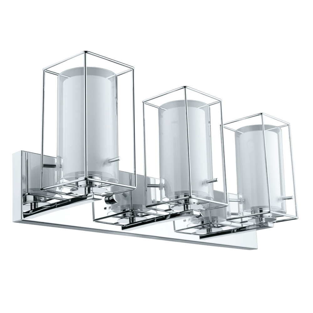 3 LT Bath/Vanity Light w/ Chrome Finish & Clear & White Glass Shades