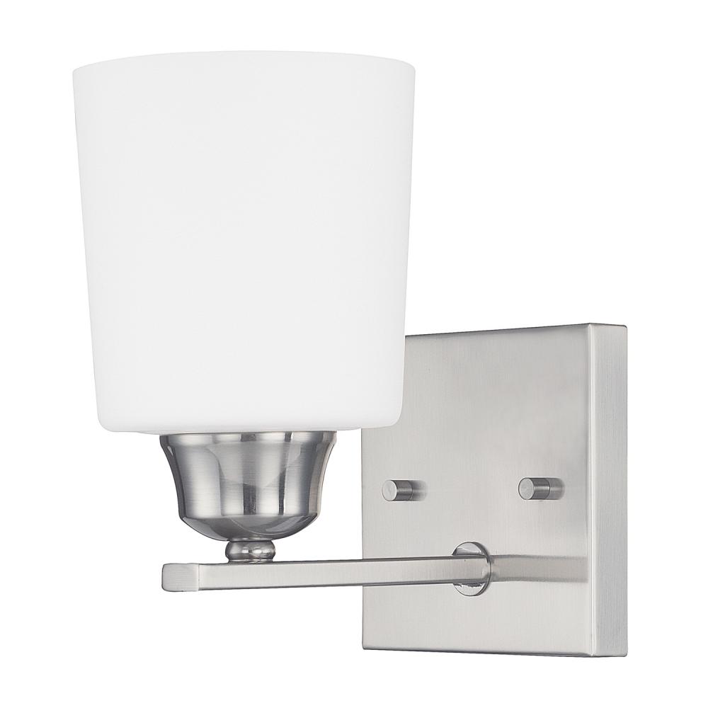 1 Light Sconce